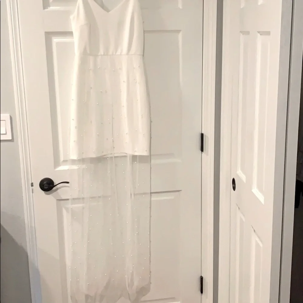 White Mini Dress with Pearl Overlay Lulu’s size Small - Picture 3 of 10
